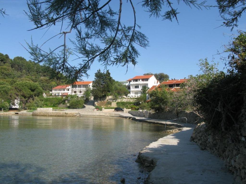 Apartment Riko - Accomodation "With" The Adriatic Sea Kampor Esterno foto