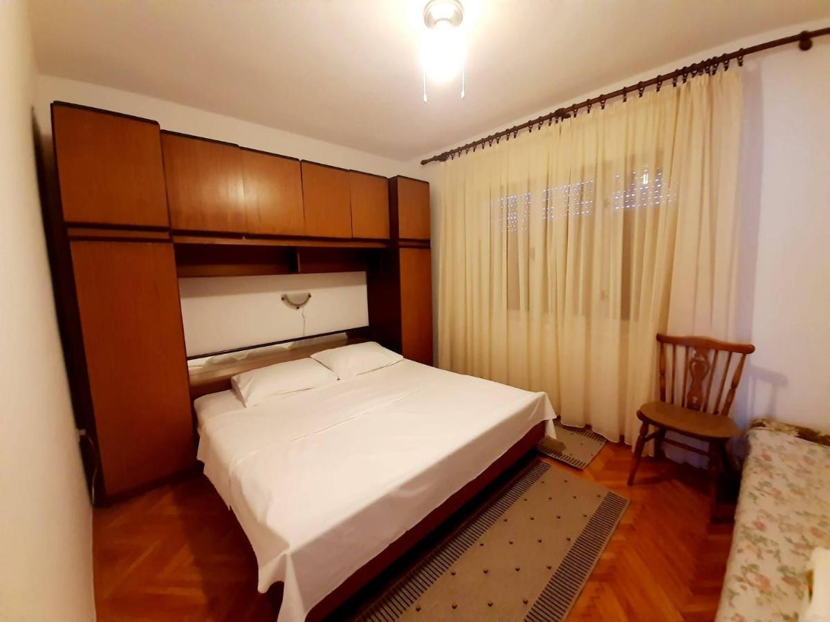Apartment Riko - Accomodation "With" The Adriatic Sea Kampor Esterno foto